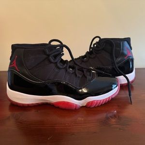 Used Jordan 11 Bred size 9.5 men